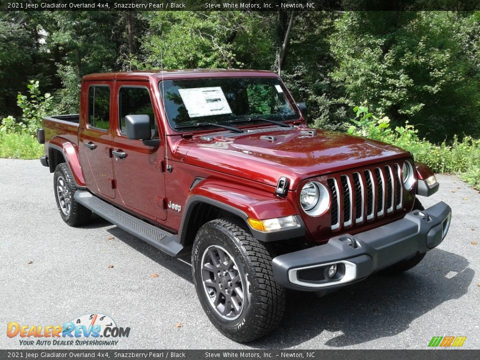 2021 Jeep Gladiator Overland 4x4 Snazzberry Pearl / Black Photo #4