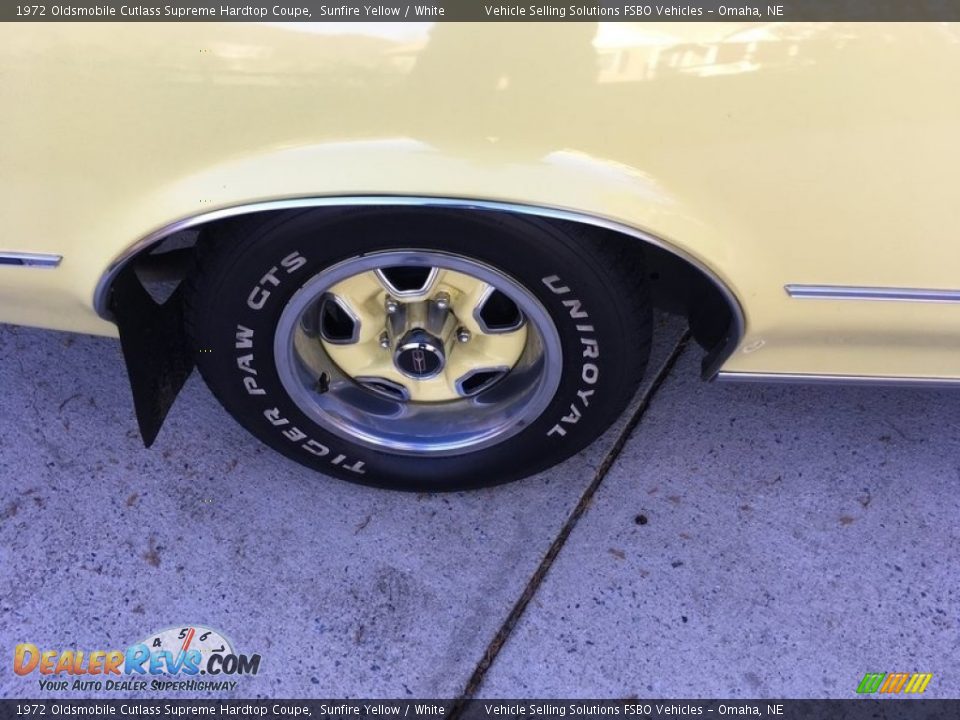 1972 Oldsmobile Cutlass Supreme Hardtop Coupe Wheel Photo #3