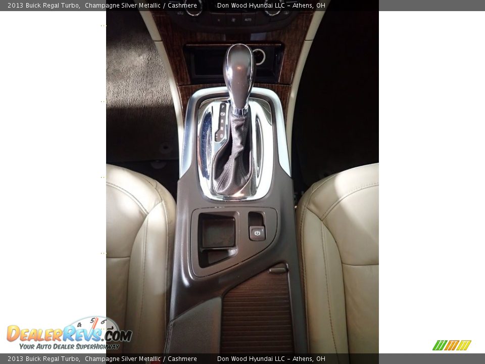 2013 Buick Regal Turbo Champagne Silver Metallic / Cashmere Photo #31