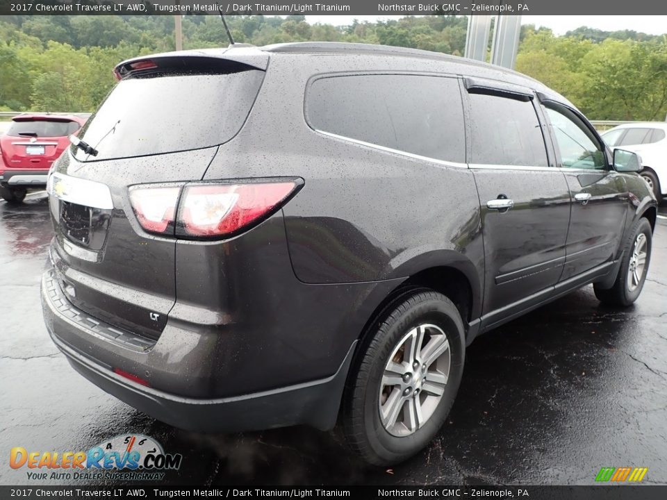 2017 Chevrolet Traverse LT AWD Tungsten Metallic / Dark Titanium/Light Titanium Photo #9