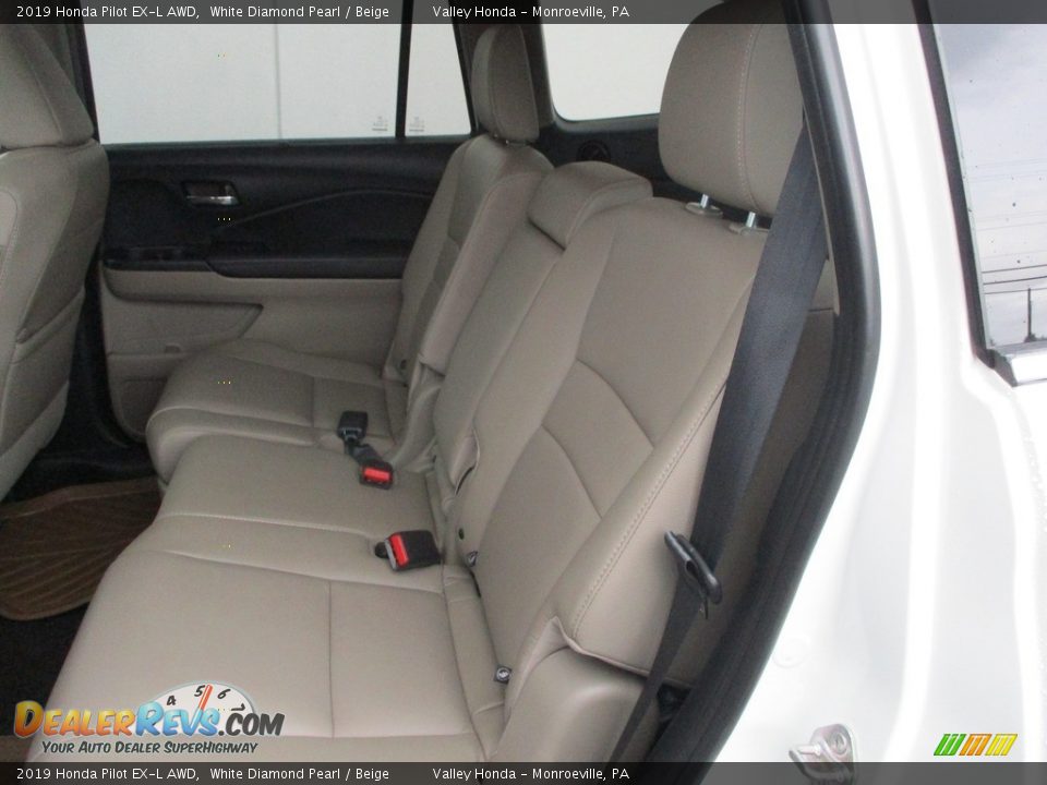 2019 Honda Pilot EX-L AWD White Diamond Pearl / Beige Photo #13