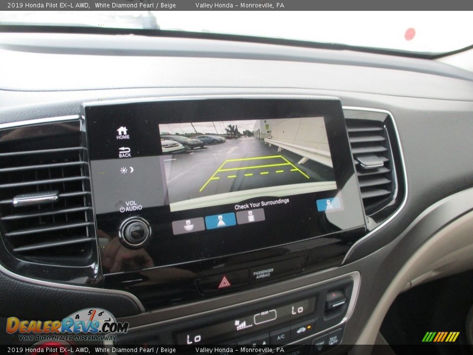 2019 Honda Pilot EX-L AWD White Diamond Pearl / Beige Photo #17