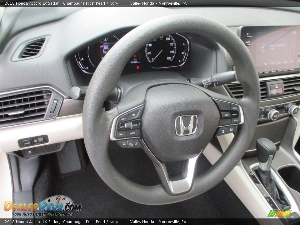 2018 Honda Accord LX Sedan Champagne Frost Pearl / Ivory Photo #13