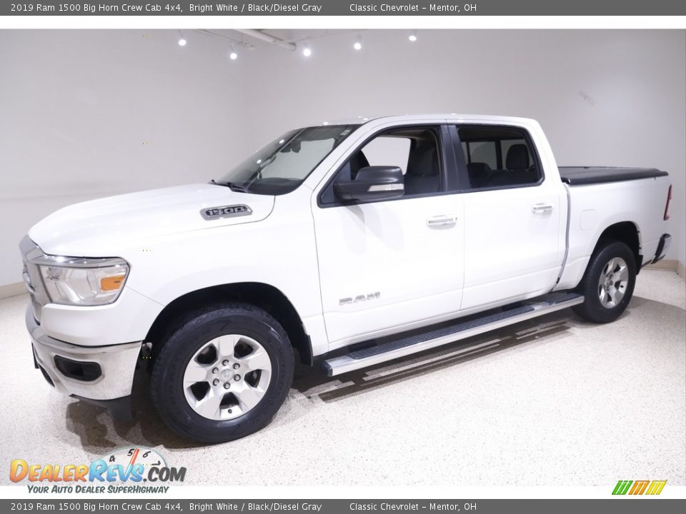 2019 Ram 1500 Big Horn Crew Cab 4x4 Bright White / Black/Diesel Gray Photo #3