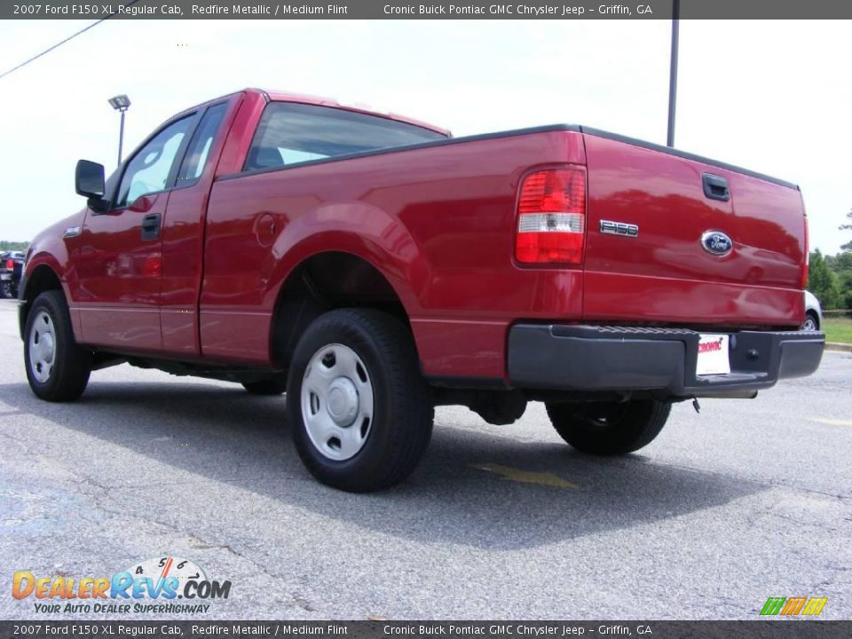 2007 Ford F150 XL Regular Cab Redfire Metallic / Medium Flint Photo #6