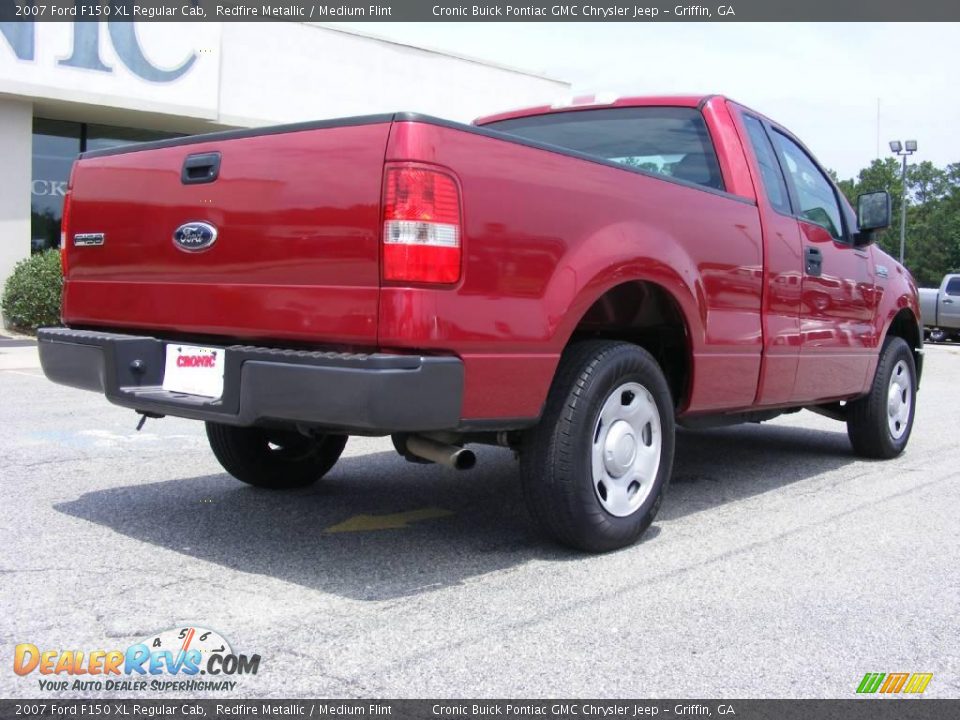 2007 Ford F150 XL Regular Cab Redfire Metallic / Medium Flint Photo #8