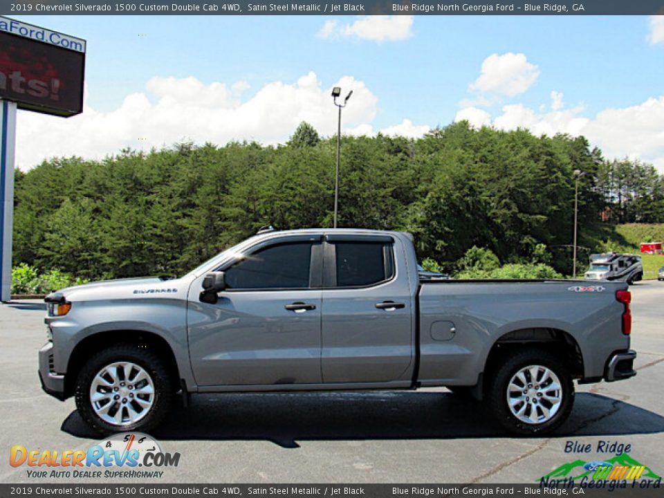 2019 Chevrolet Silverado 1500 Custom Double Cab 4WD Satin Steel Metallic / Jet Black Photo #2