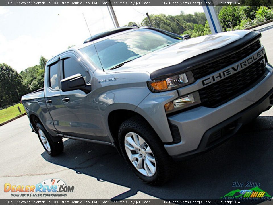 2019 Chevrolet Silverado 1500 Custom Double Cab 4WD Satin Steel Metallic / Jet Black Photo #26