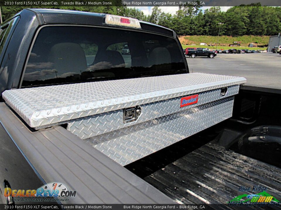 2010 Ford F150 XLT SuperCab Tuxedo Black / Medium Stone Photo #25