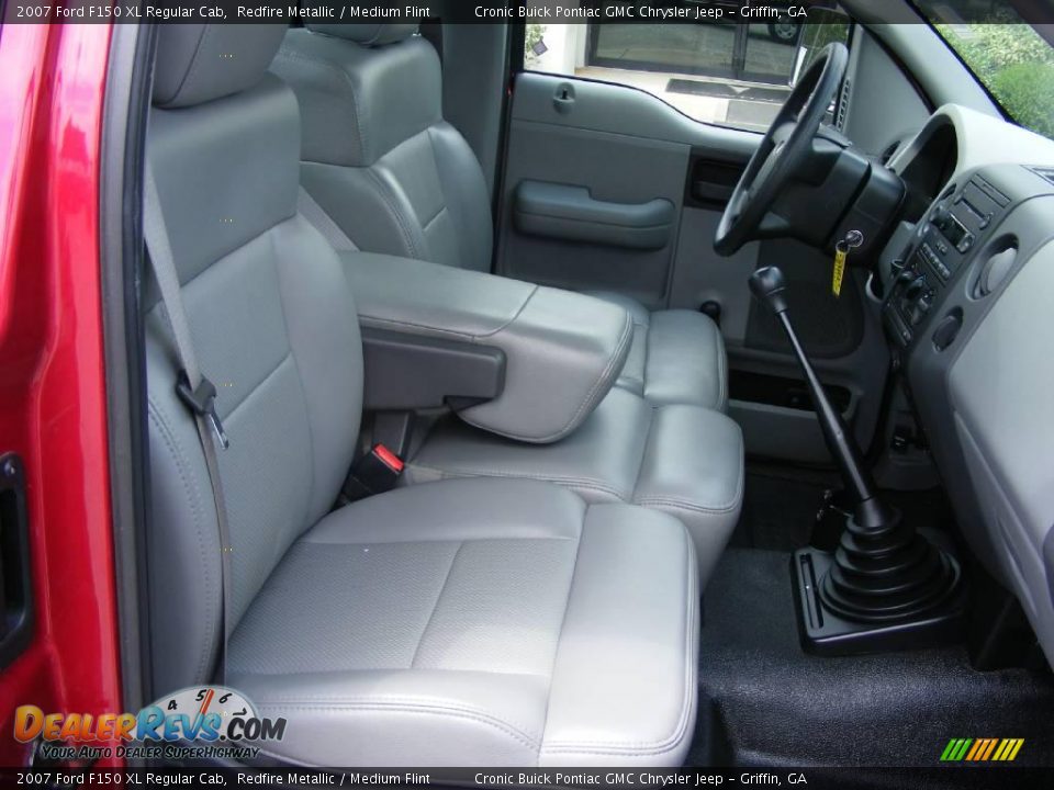 2007 Ford F150 XL Regular Cab Redfire Metallic / Medium Flint Photo #15
