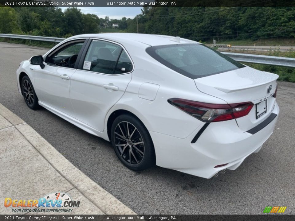 2021 Toyota Camry SE Hybrid Super White / Ash Photo #2