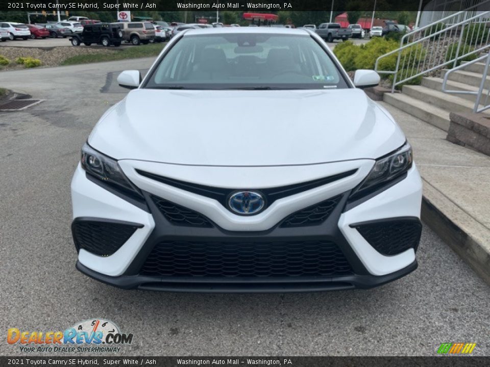 2021 Toyota Camry SE Hybrid Super White / Ash Photo #6