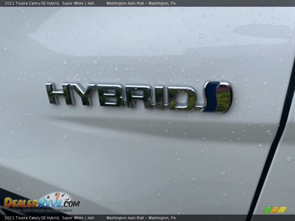 2021 Toyota Camry SE Hybrid Logo Photo #12