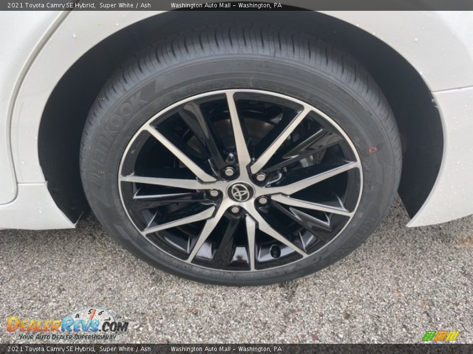 2021 Toyota Camry SE Hybrid Wheel Photo #13