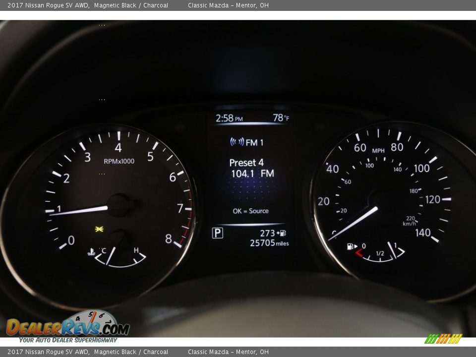 2017 Nissan Rogue SV AWD Magnetic Black / Charcoal Photo #8