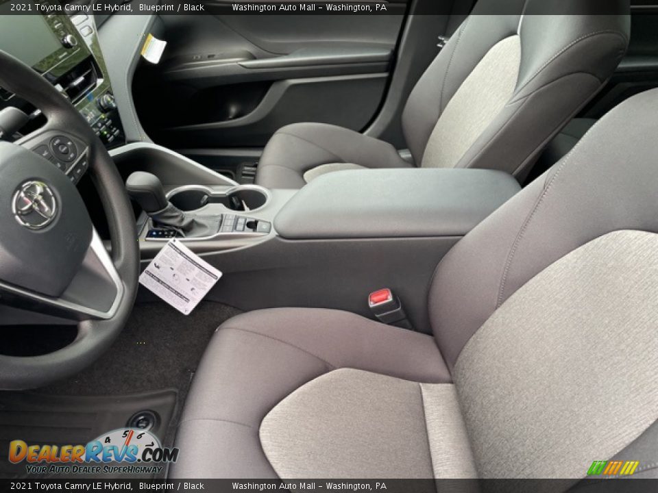 2021 Toyota Camry LE Hybrid Blueprint / Black Photo #4