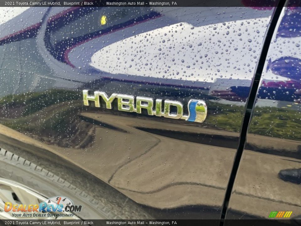 2021 Toyota Camry LE Hybrid Logo Photo #12