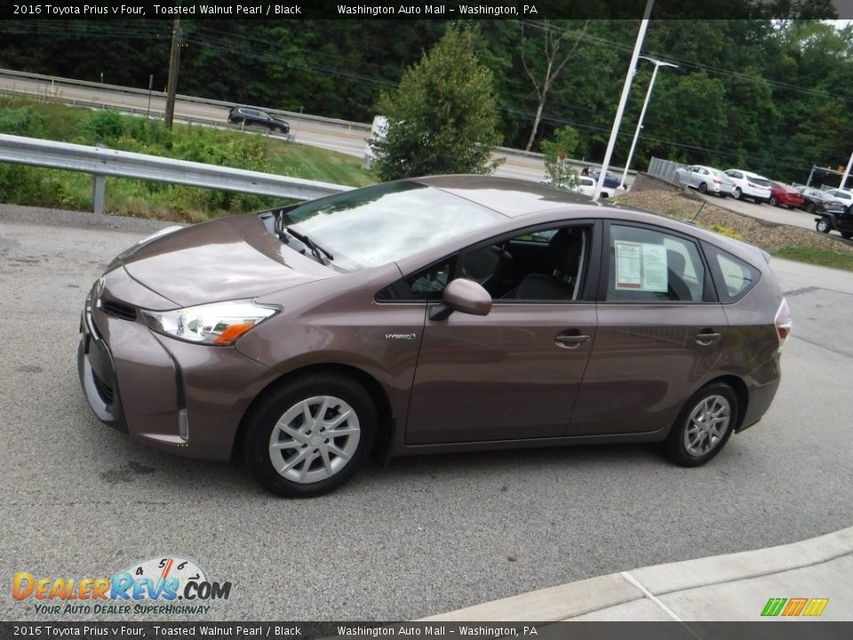 2016 Toyota Prius v Four Toasted Walnut Pearl / Black Photo #12