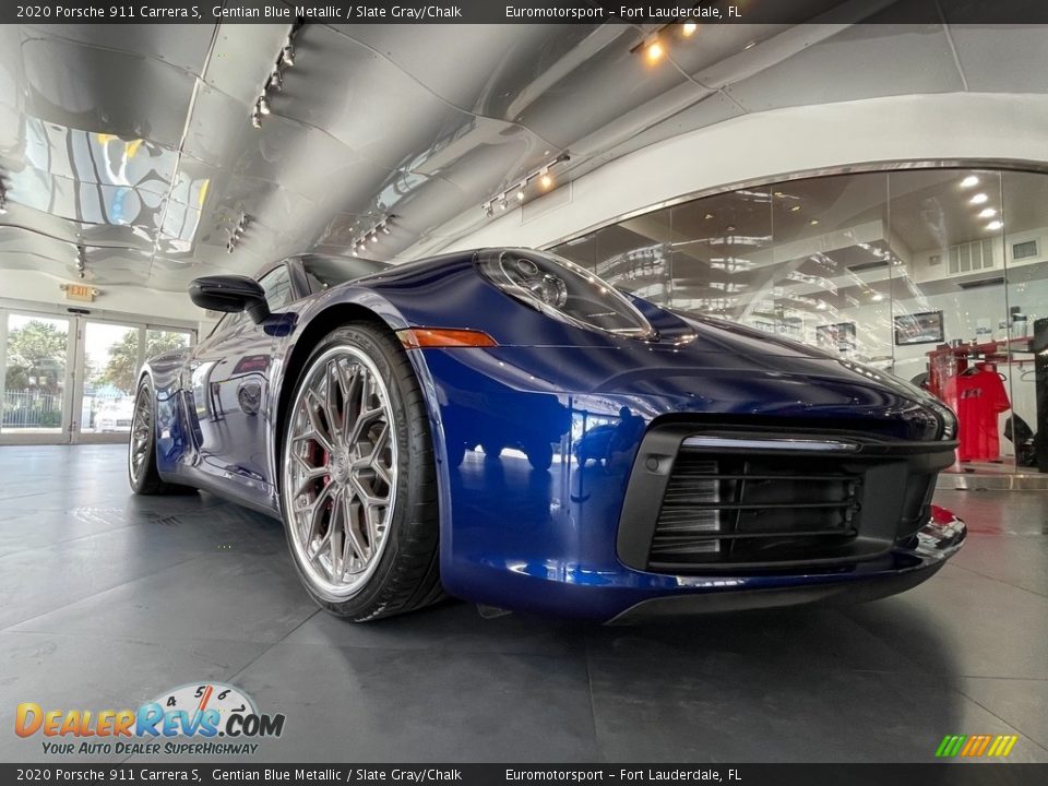 2020 Porsche 911 Carrera S Gentian Blue Metallic / Slate Gray/Chalk Photo #18
