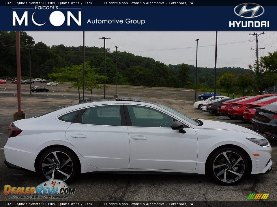 2022 Hyundai Sonata SEL Plus Quartz White / Black Photo #1