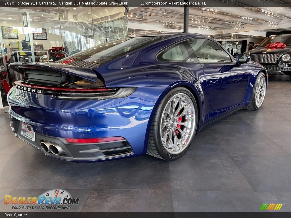 Rear Quarter - 2020 Porsche 911