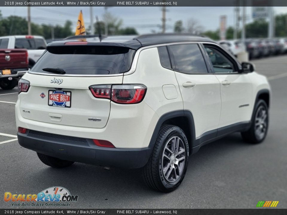 2018 Jeep Compass Latitude 4x4 White / Black/Ski Gray Photo #23