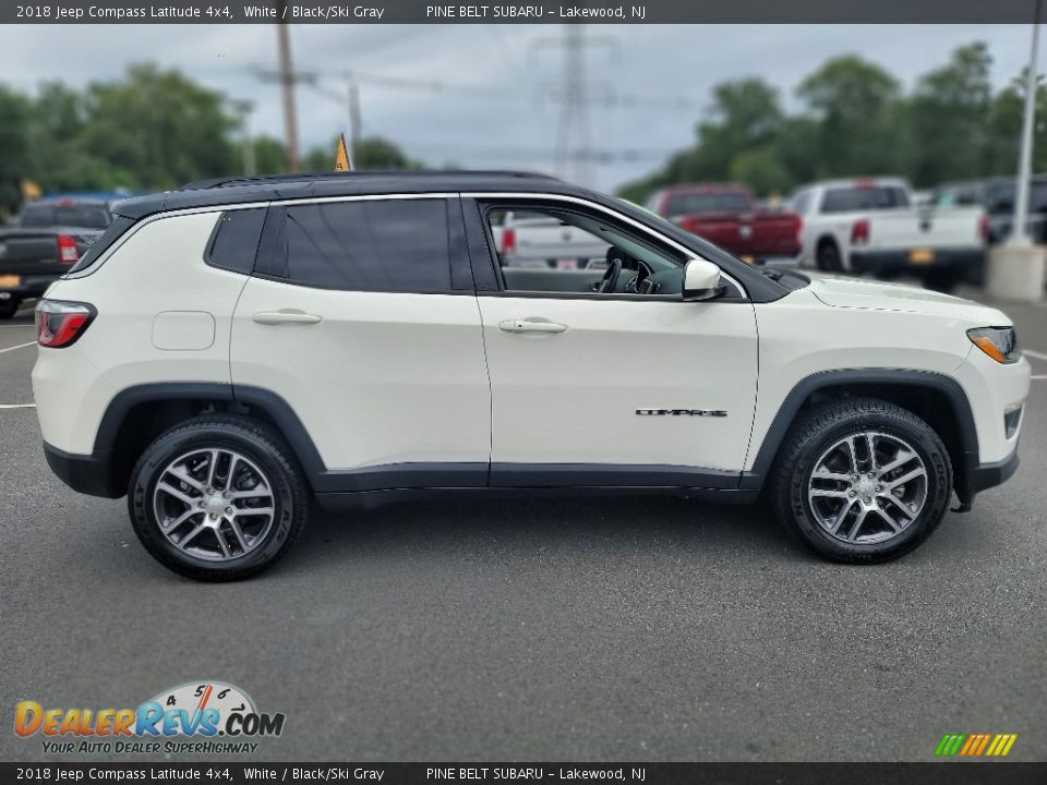 2018 Jeep Compass Latitude 4x4 White / Black/Ski Gray Photo #24