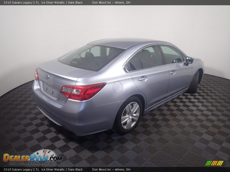 2016 Subaru Legacy 2.5i Ice Silver Metallic / Slate Black Photo #16