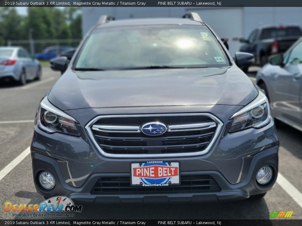 2019 Subaru Outback 3.6R Limited Magnetite Gray Metallic / Titanium Gray Photo #2