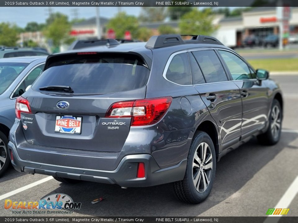 2019 Subaru Outback 3.6R Limited Magnetite Gray Metallic / Titanium Gray Photo #3