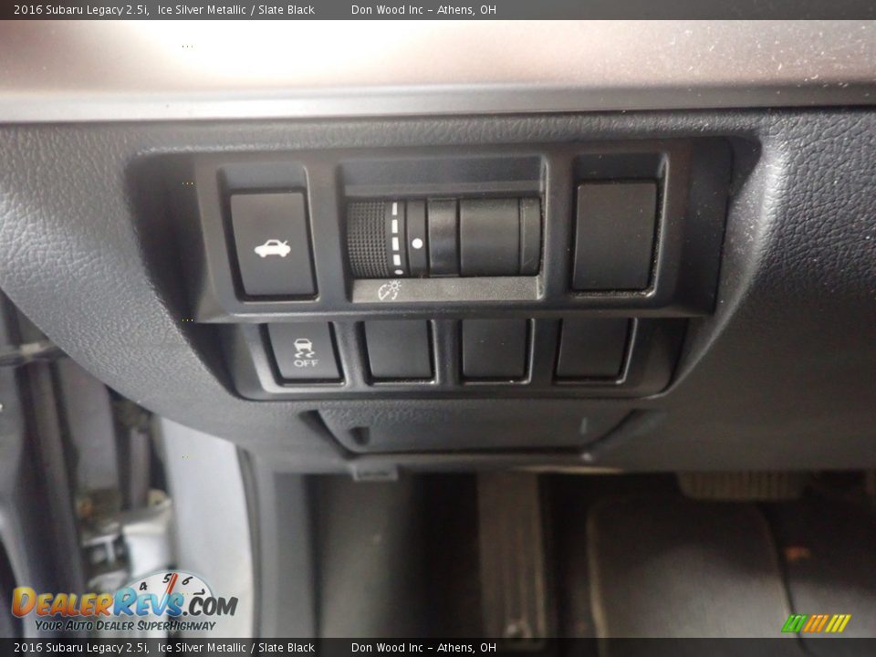 2016 Subaru Legacy 2.5i Ice Silver Metallic / Slate Black Photo #30