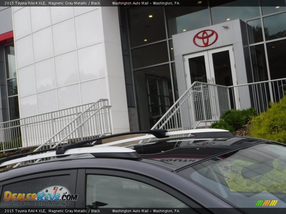 2015 Toyota RAV4 XLE Magnetic Gray Metallic / Black Photo #3