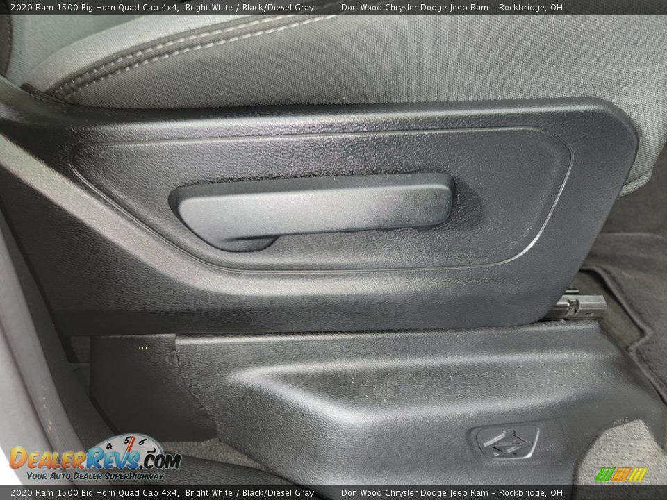2020 Ram 1500 Big Horn Quad Cab 4x4 Bright White / Black/Diesel Gray Photo #31