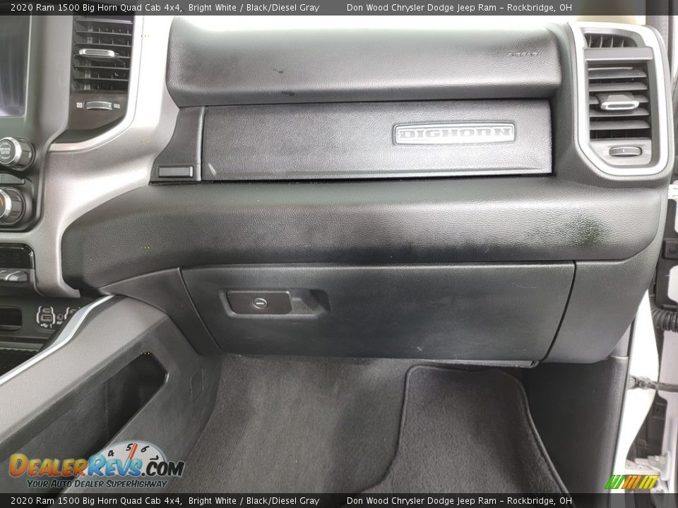 2020 Ram 1500 Big Horn Quad Cab 4x4 Bright White / Black/Diesel Gray Photo #32