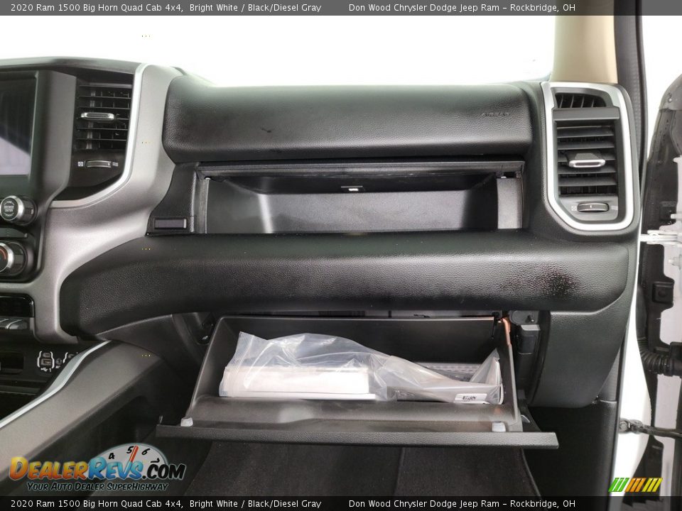 2020 Ram 1500 Big Horn Quad Cab 4x4 Bright White / Black/Diesel Gray Photo #33