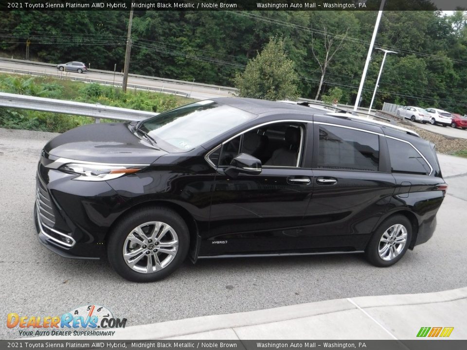 Midnight Black Metallic 2021 Toyota Sienna Platinum AWD Hybrid Photo #15