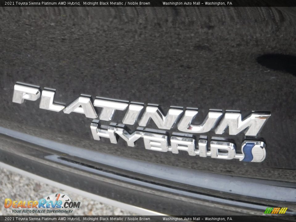 2021 Toyota Sienna Platinum AWD Hybrid Midnight Black Metallic / Noble Brown Photo #19