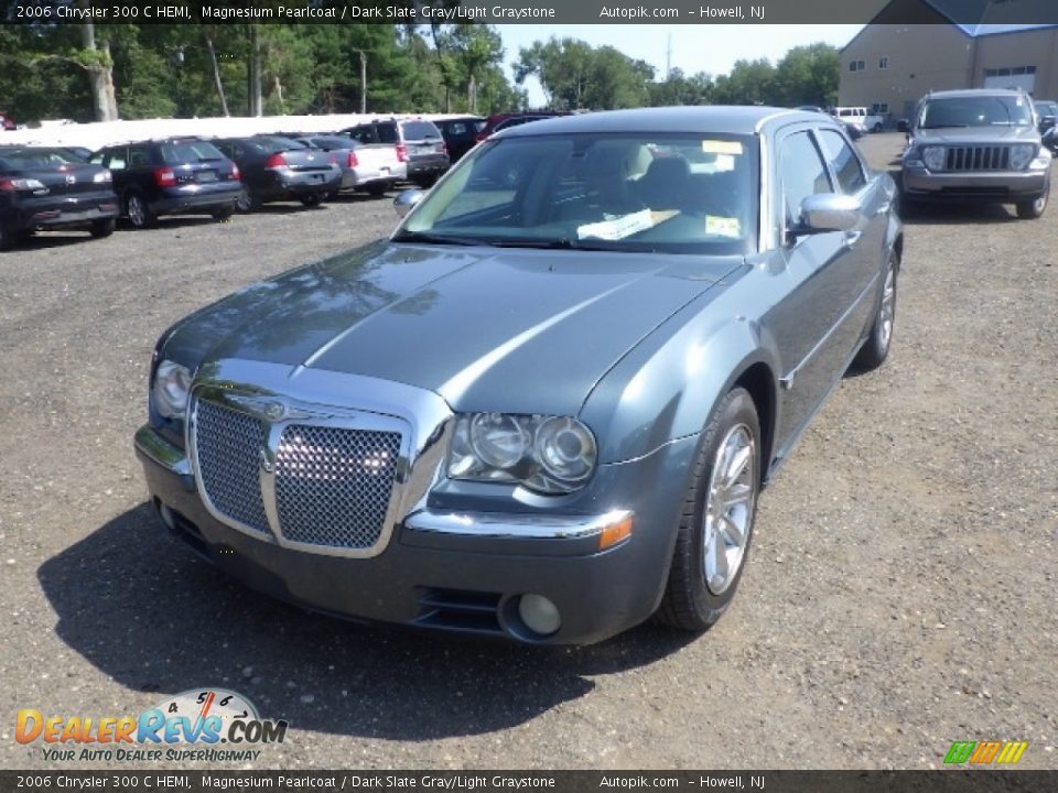 2006 Chrysler 300 C HEMI Magnesium Pearlcoat / Dark Slate Gray/Light Graystone Photo #1