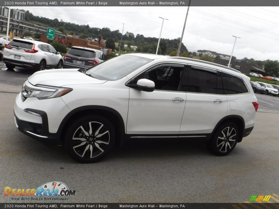 2020 Honda Pilot Touring AWD Platinum White Pearl / Beige Photo #7