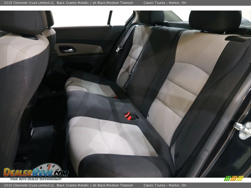 2016 Chevrolet Cruze Limited LS Black Granite Metallic / Jet Black/Medium Titanium Photo #15