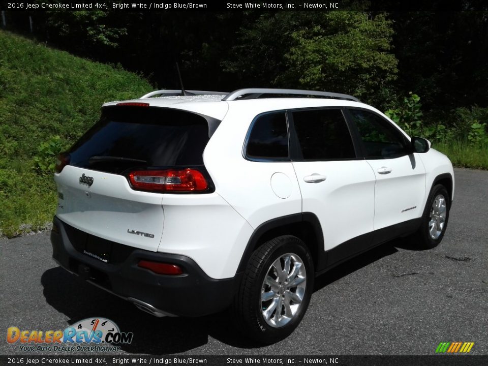 2016 Jeep Cherokee Limited 4x4 Bright White / Indigo Blue/Brown Photo #7