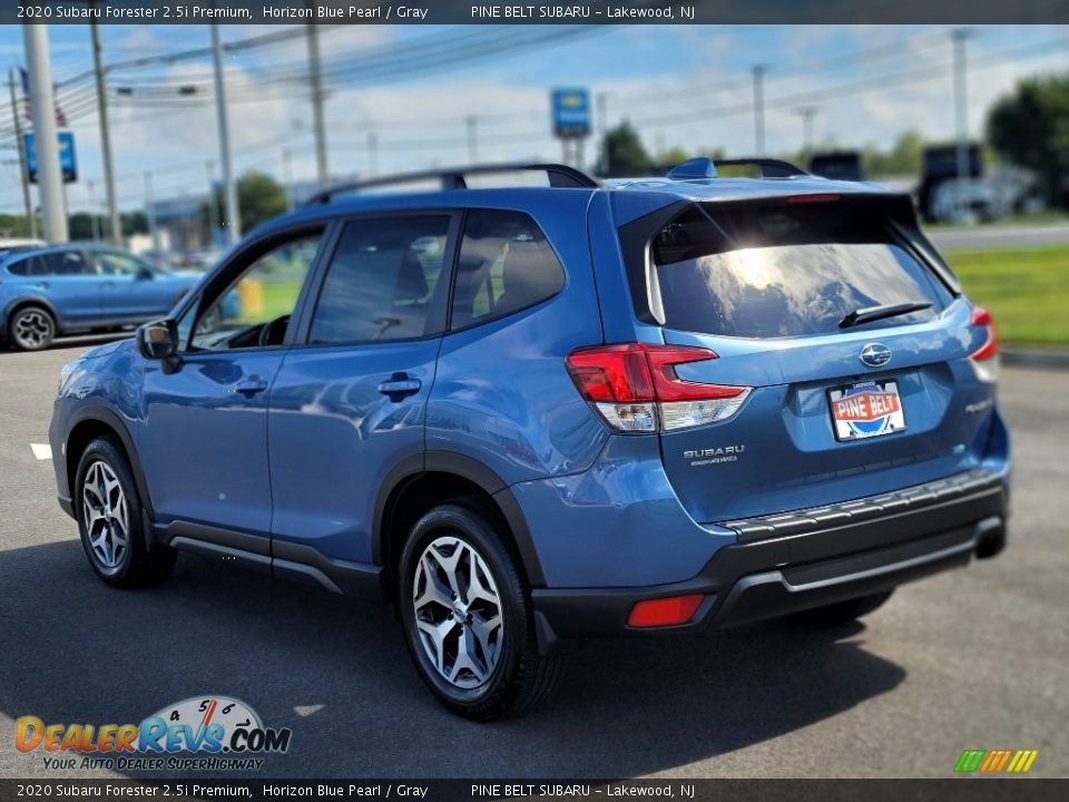 2020 Subaru Forester 2.5i Premium Horizon Blue Pearl / Gray Photo #19