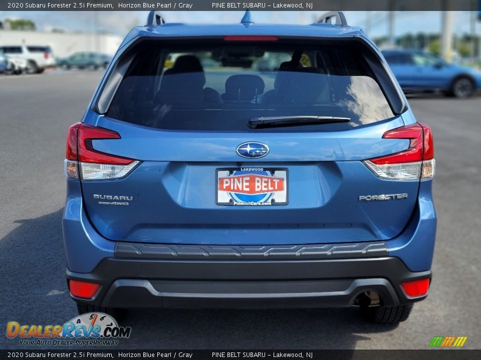2020 Subaru Forester 2.5i Premium Horizon Blue Pearl / Gray Photo #20