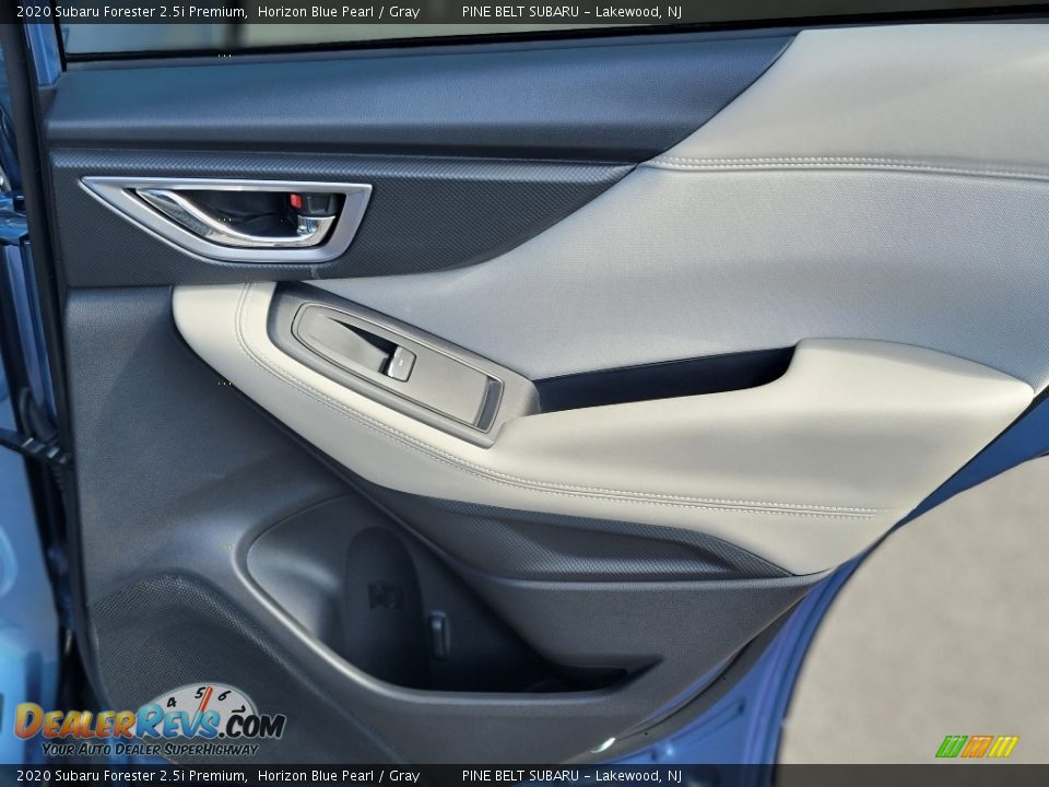 2020 Subaru Forester 2.5i Premium Horizon Blue Pearl / Gray Photo #31