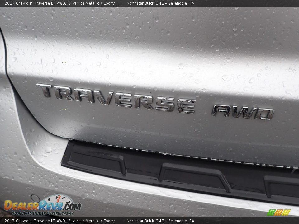 2017 Chevrolet Traverse LT AWD Silver Ice Metallic / Ebony Photo #7