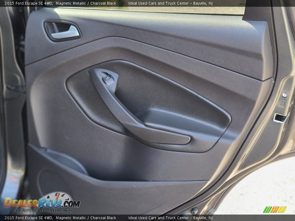 2015 Ford Escape SE 4WD Magnetic Metallic / Charcoal Black Photo #13