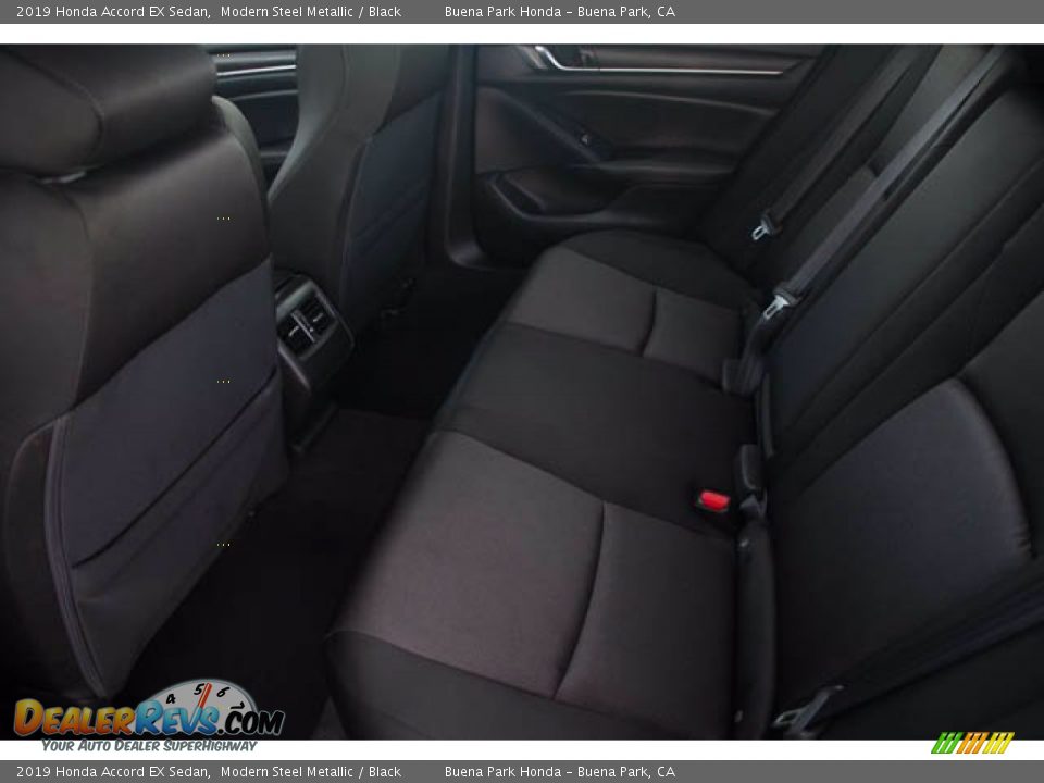 2019 Honda Accord EX Sedan Modern Steel Metallic / Black Photo #4