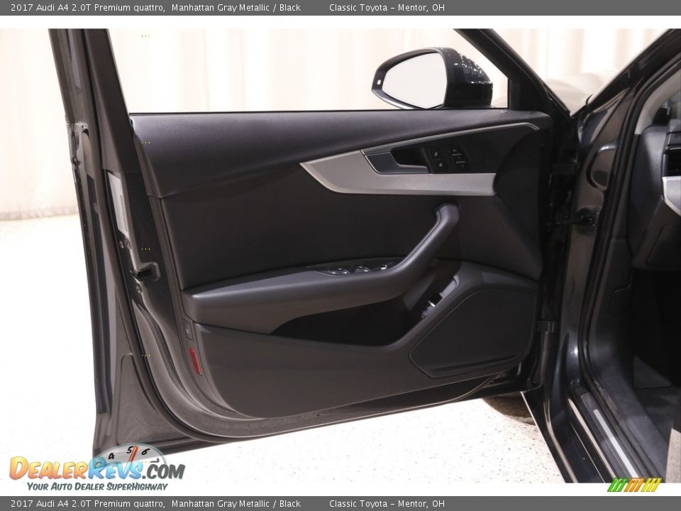 2017 Audi A4 2.0T Premium quattro Manhattan Gray Metallic / Black Photo #4