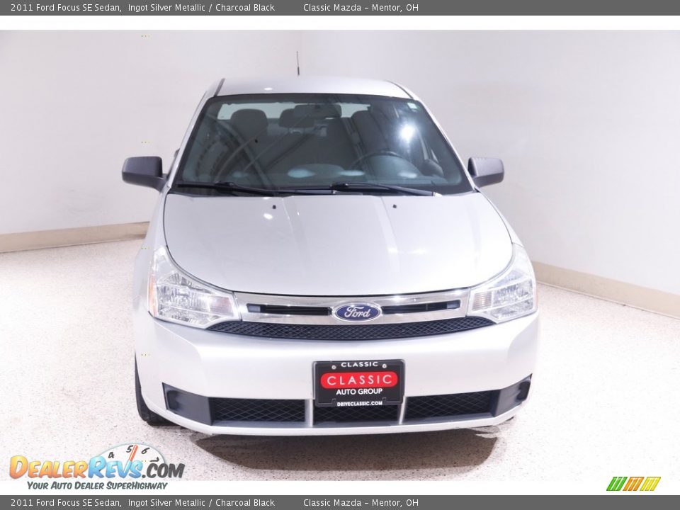 2011 Ford Focus SE Sedan Ingot Silver Metallic / Charcoal Black Photo #2