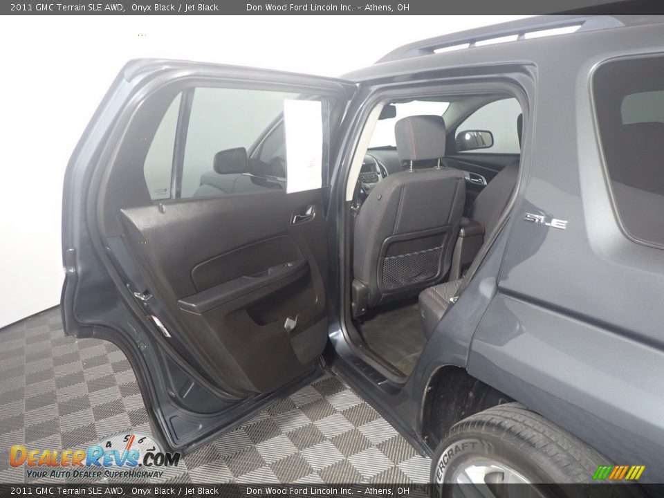 2011 GMC Terrain SLE AWD Onyx Black / Jet Black Photo #32